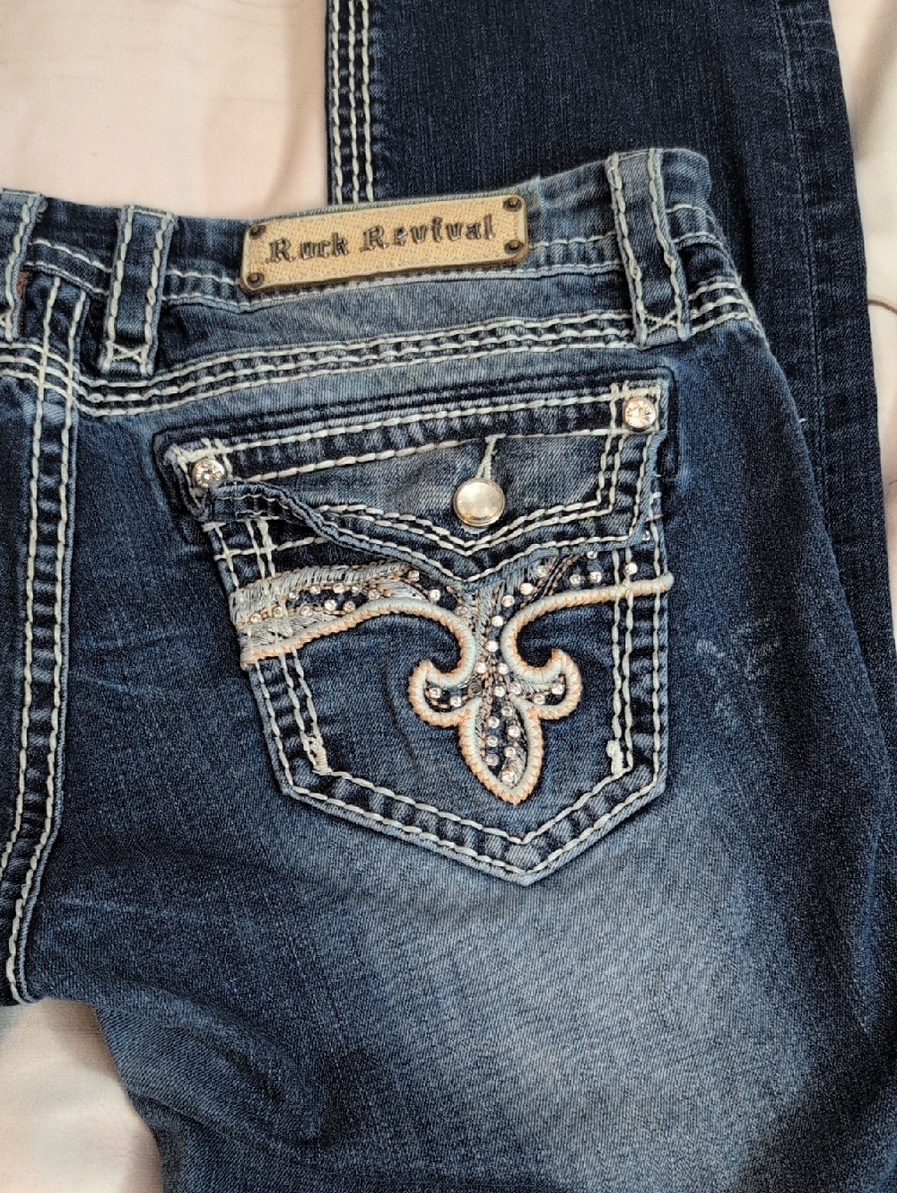 Rock Revival Easy Capril Avery Fit size 31 Cute Pockets Denim Capris Jeans - Picture 8 of 13